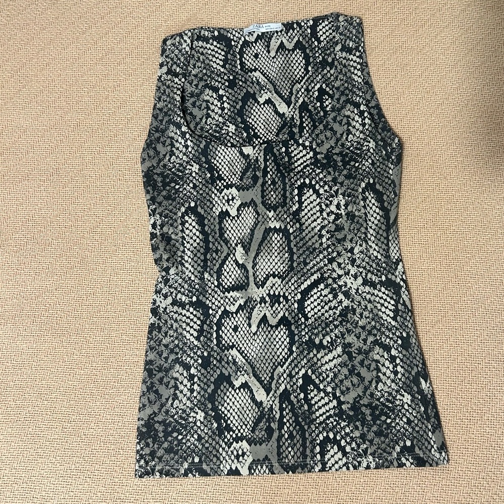 Zara top
